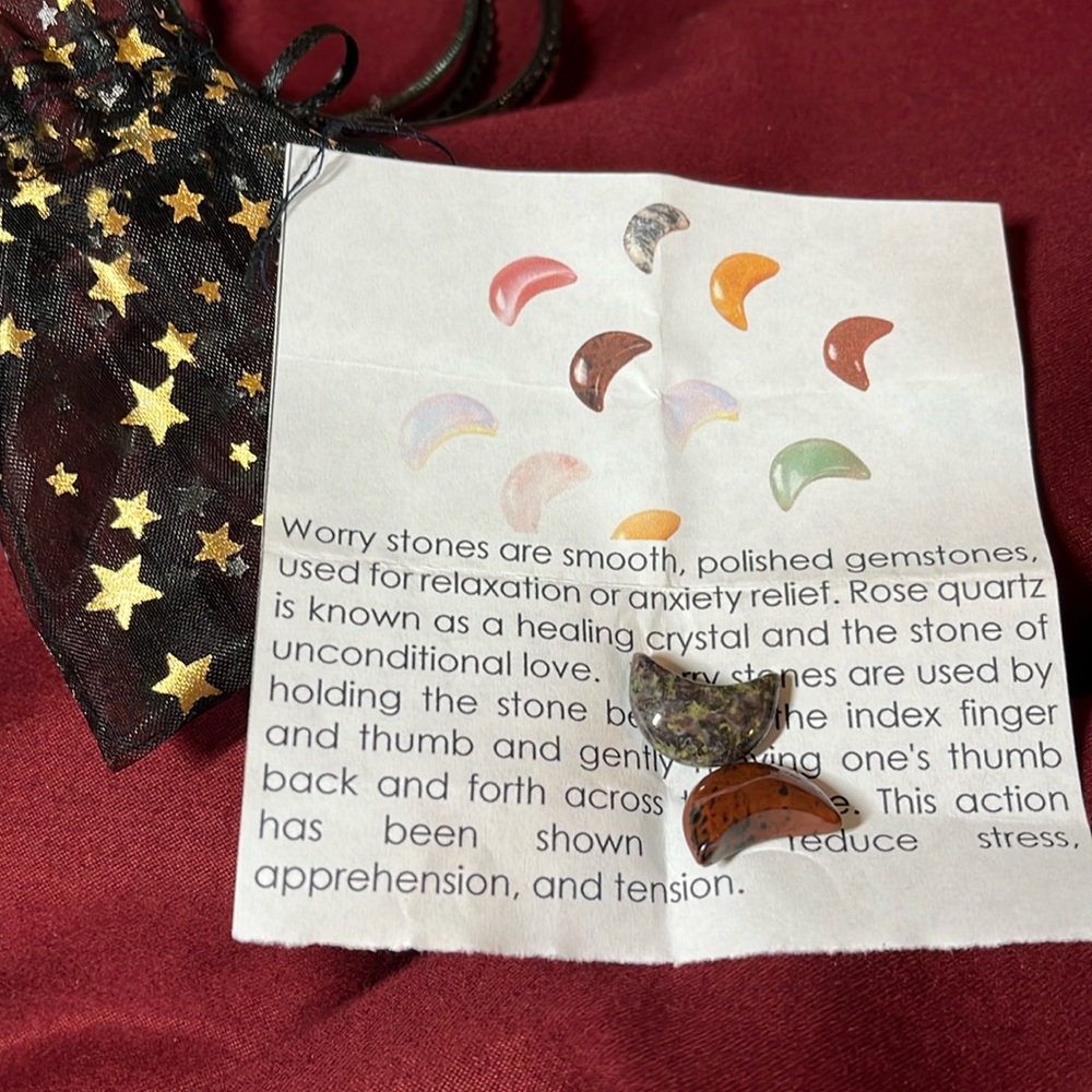 🔥2 Worry Stones with instructions